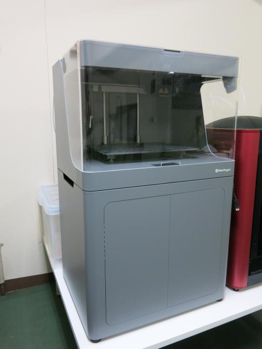 産業用カーボンファイバー3Dプリンター：岡山大学