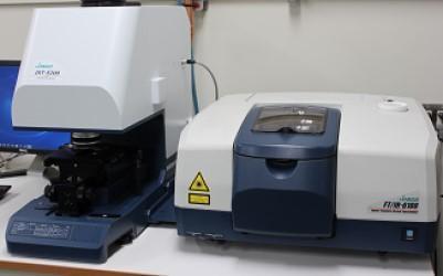 【大阪大学】フーリエ変換赤外分光光度計(赤外顕微鏡付)