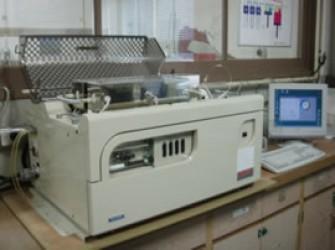 【大阪大学】有機微量元素分析装置 (CHN) (YANACO CHNコーダー MT-6)