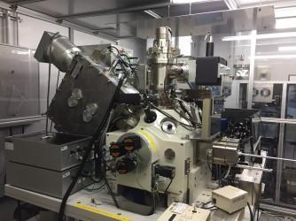 【大阪大学】マルチターン飛行時間型2次イオン質量分析計