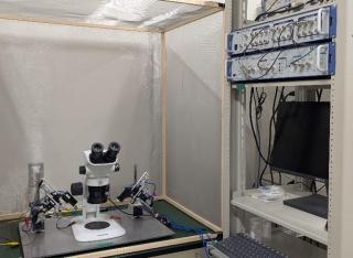 ボルテージ・カレントクランプ装置