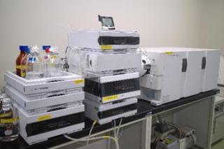 微量生体物質・植物ホルモン解析装置